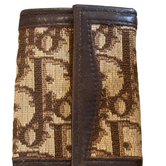 Brown Leather Trimmed Key Holder with 6 Hooks - Picture 1 of 4